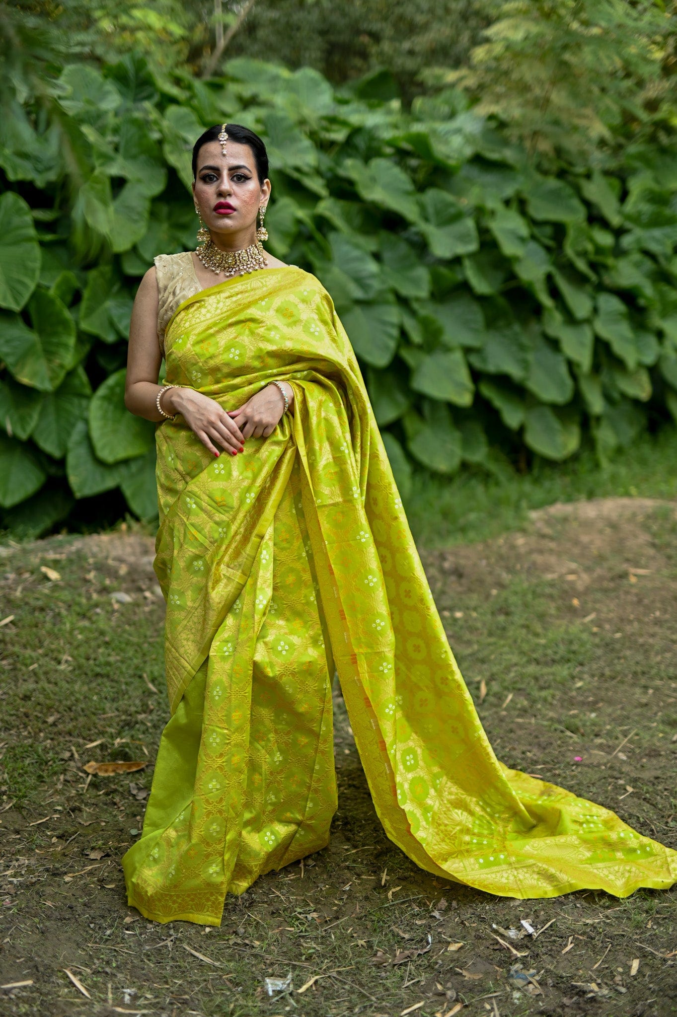 Parrot green chunri saree