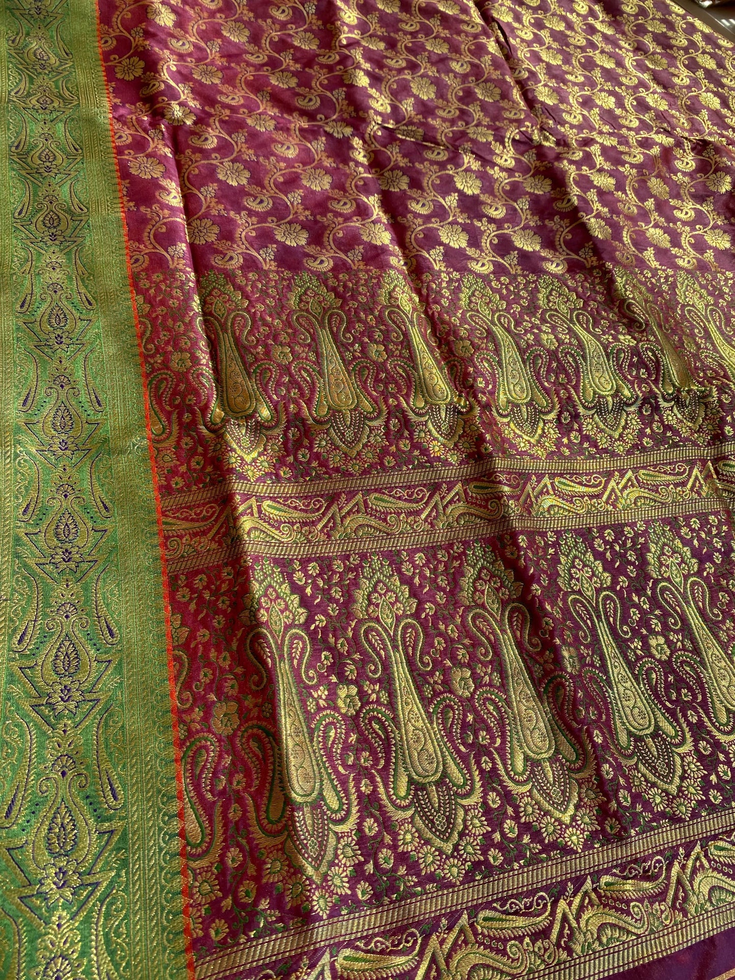 Jaal Silk Banarsi Saree (I)