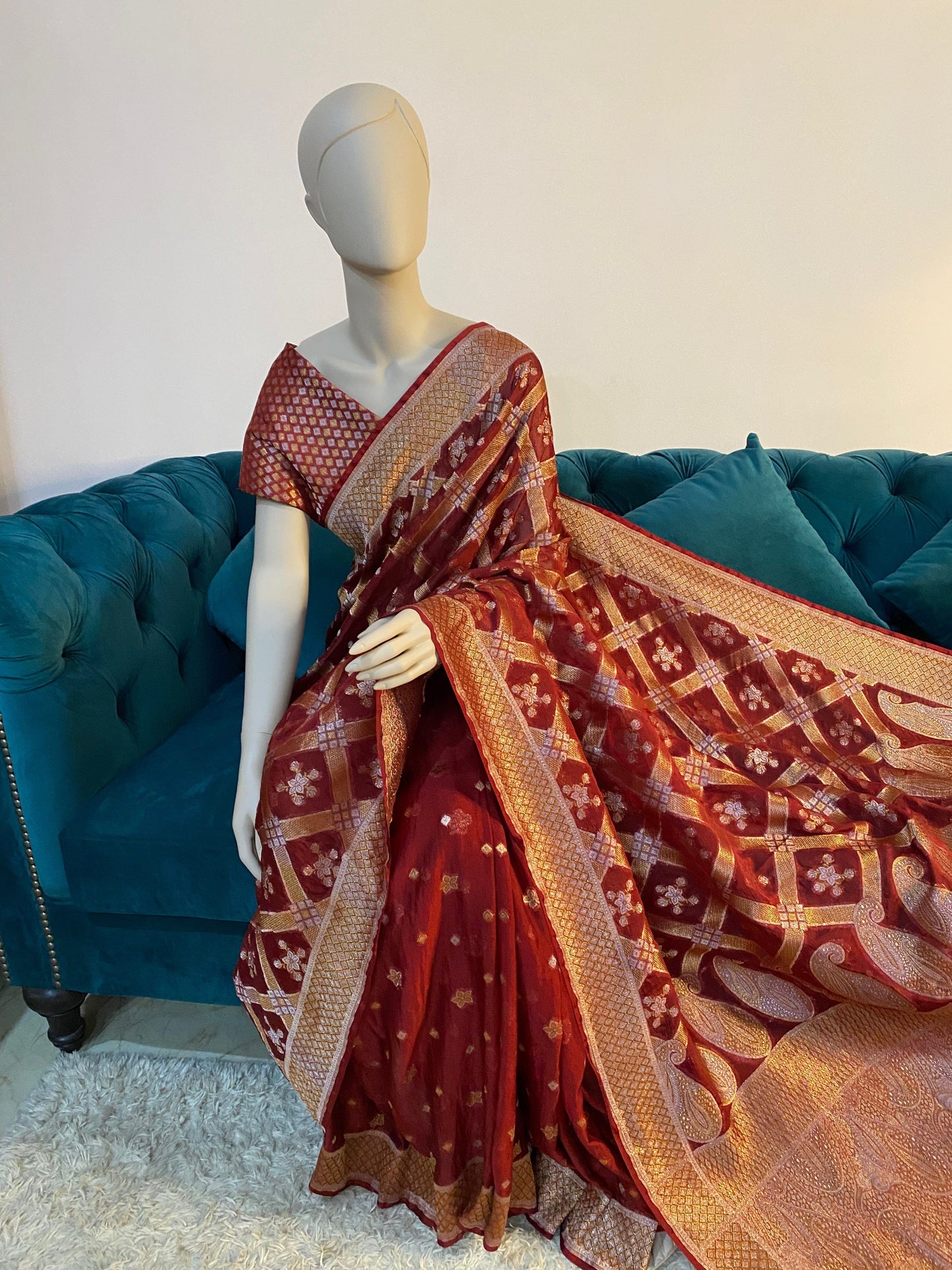 Chandhni - Maroon