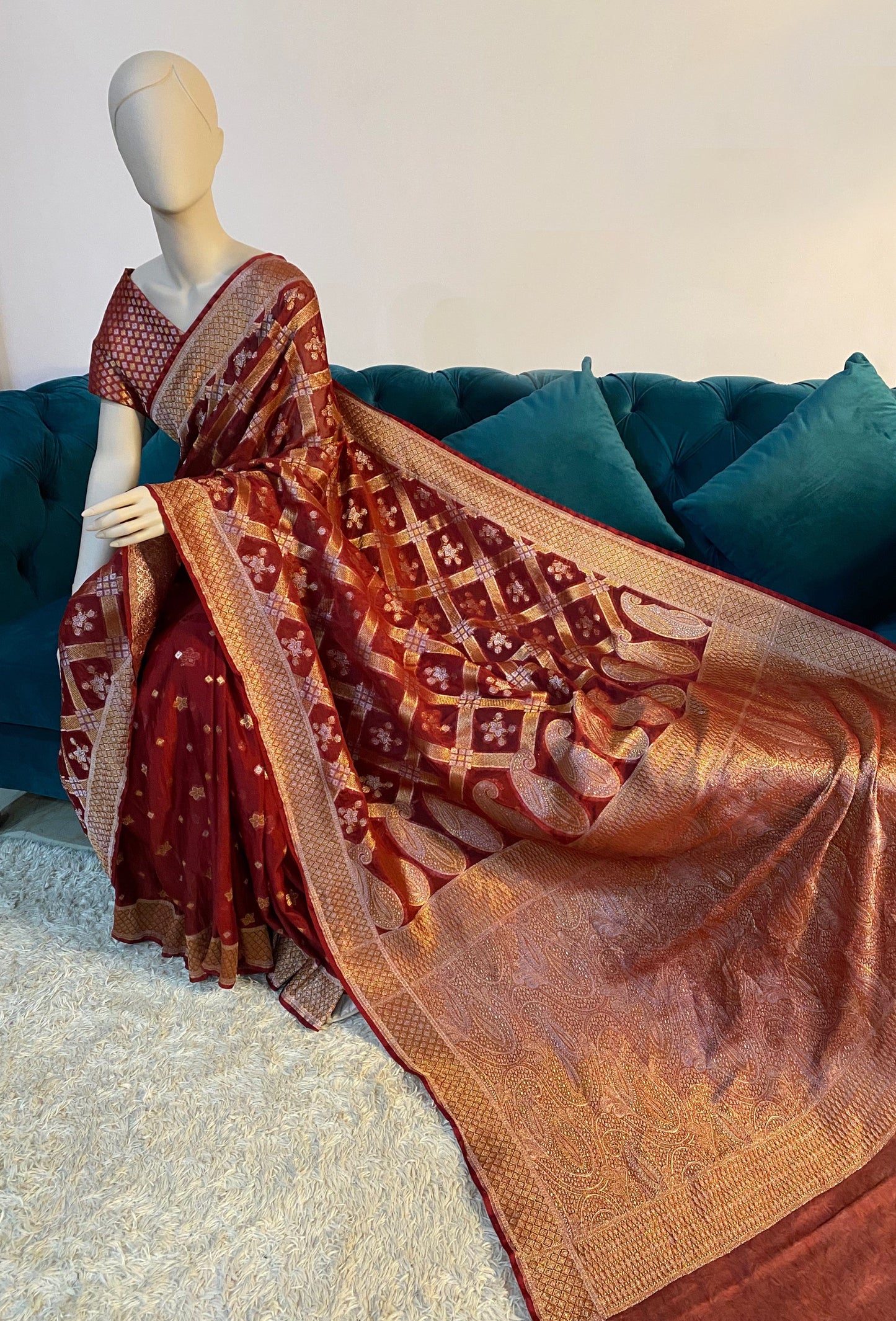 Chandhni - Maroon