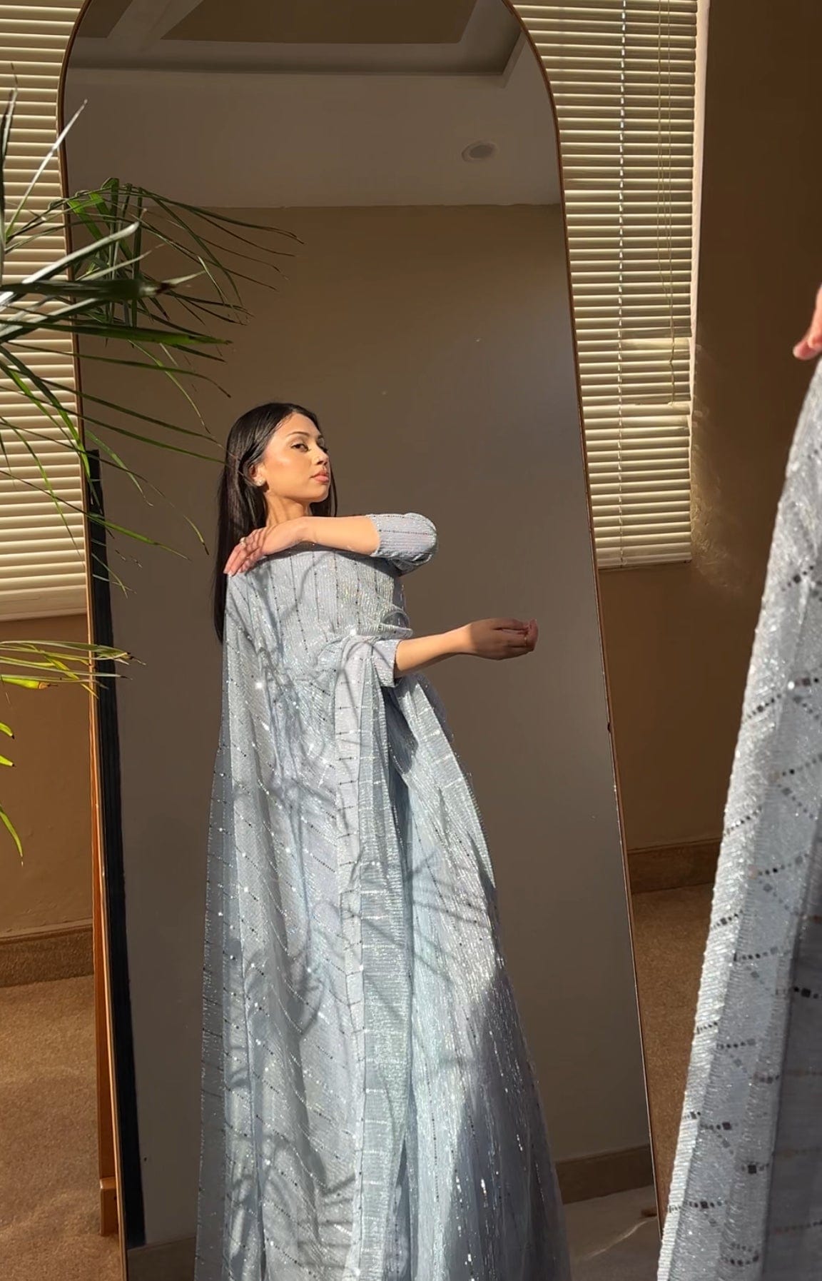 Iris - No minute Saree