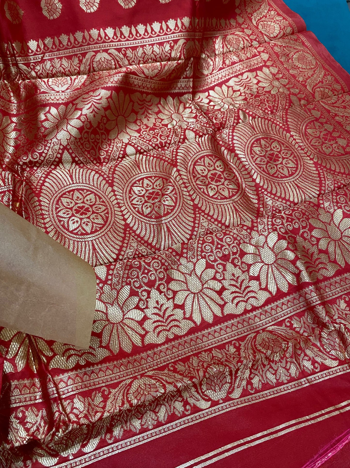 Article 1017 - Banarsi Red