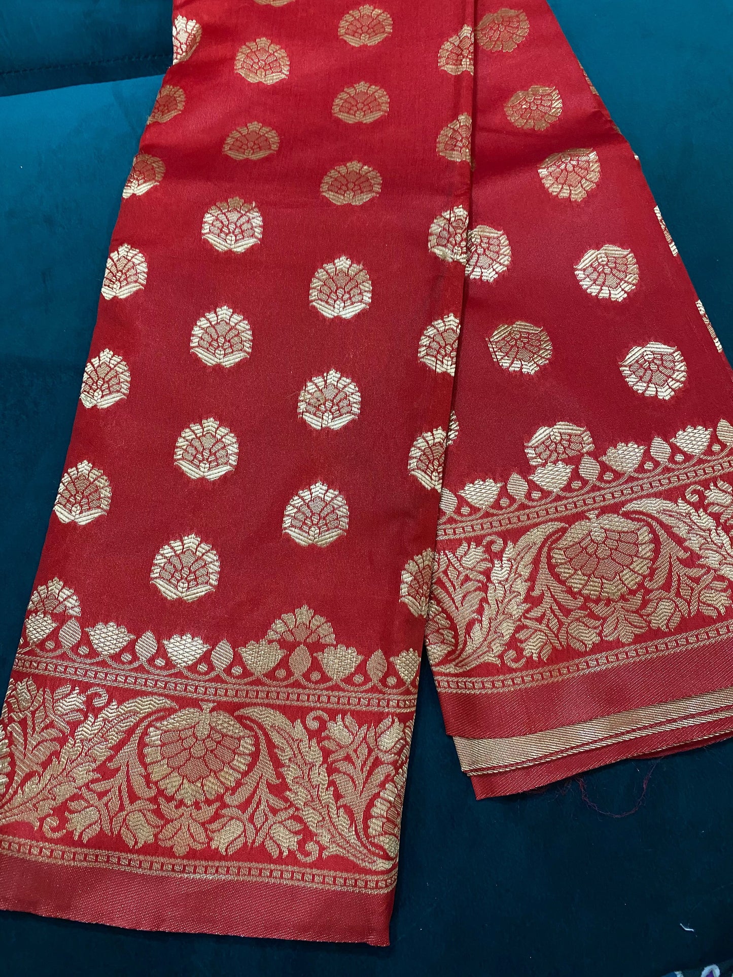 Article 1017 - Banarsi Red