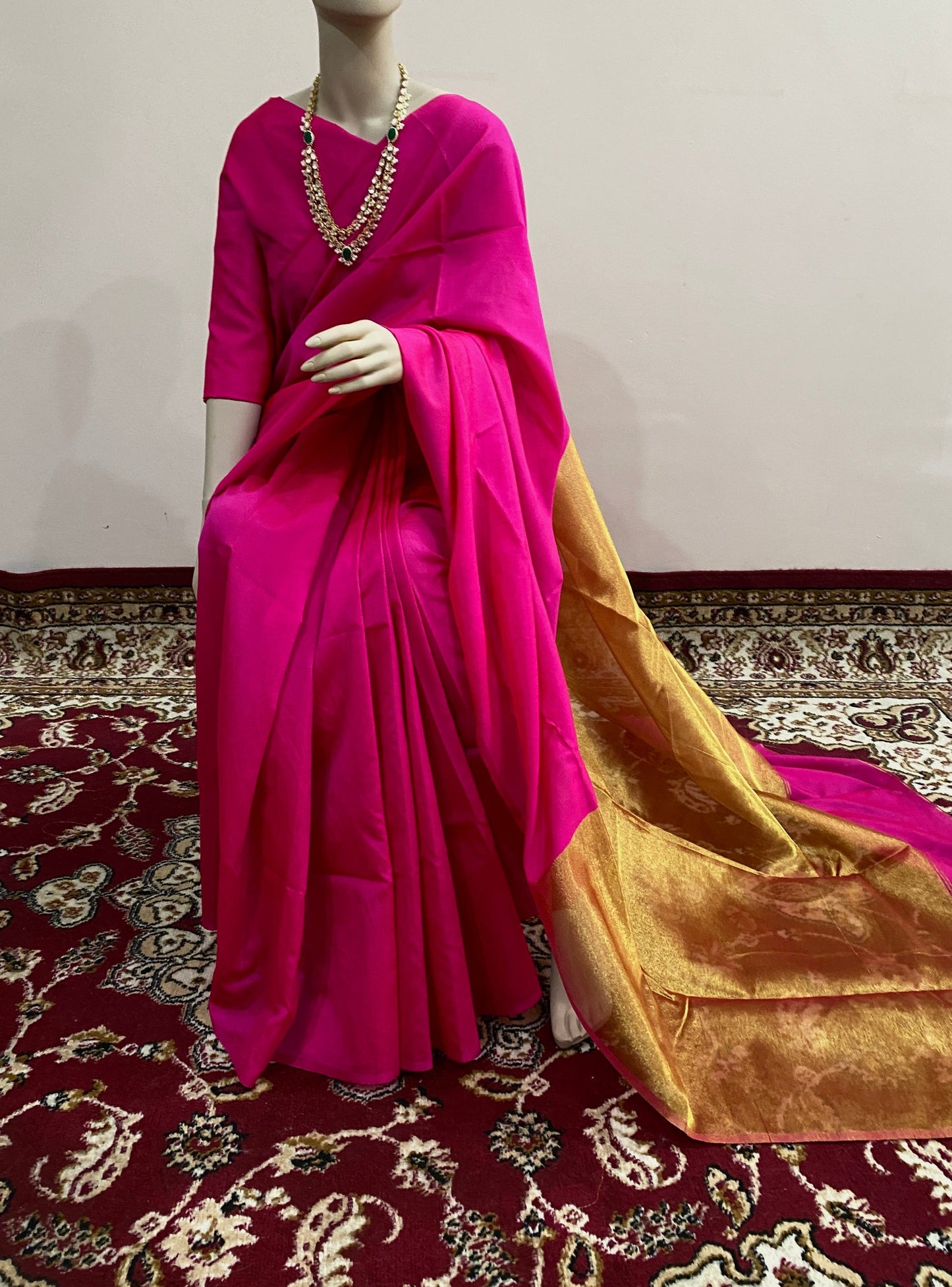 Solid Loom-Hot Pink