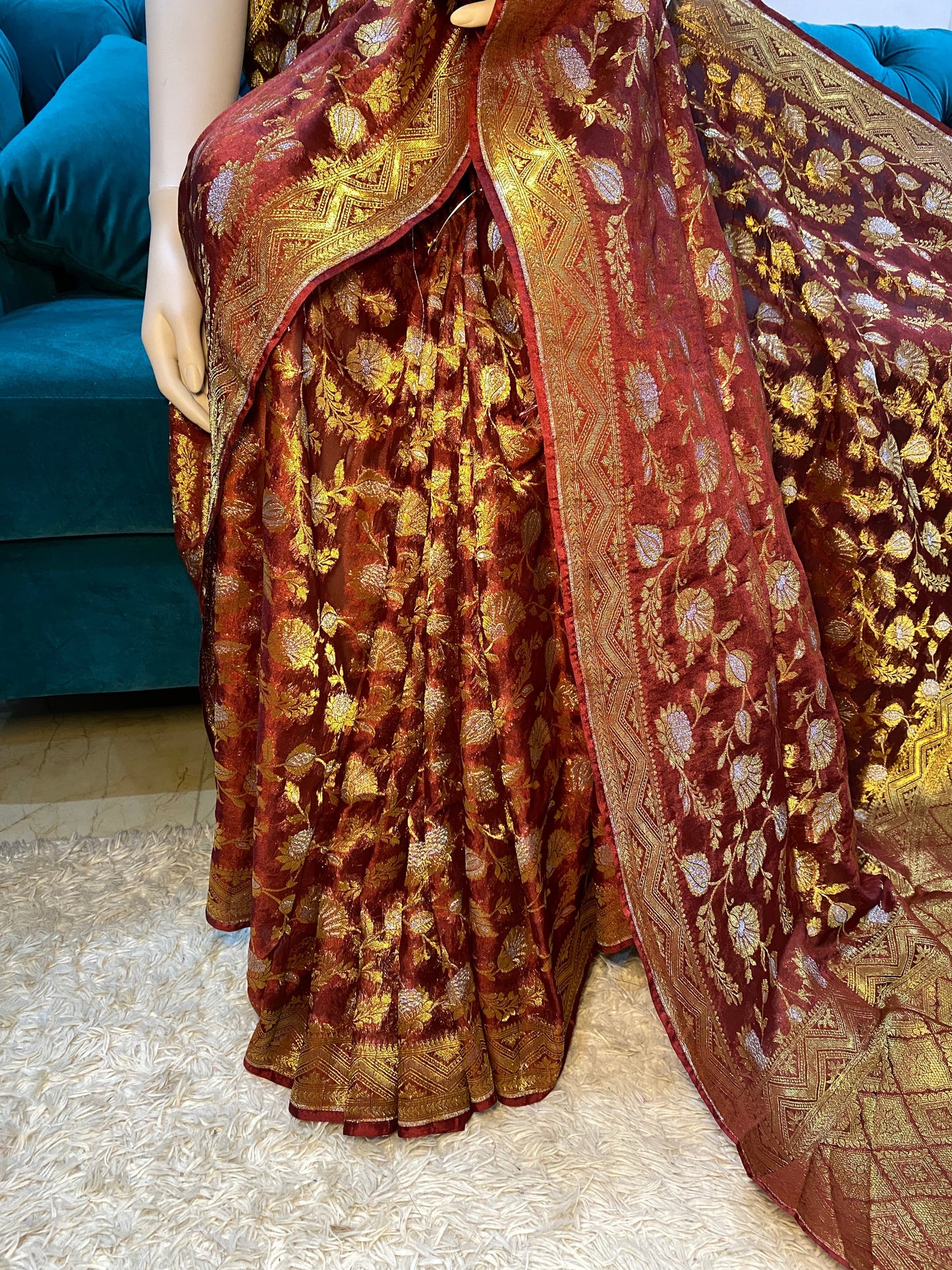 Bahaar - Mehroon