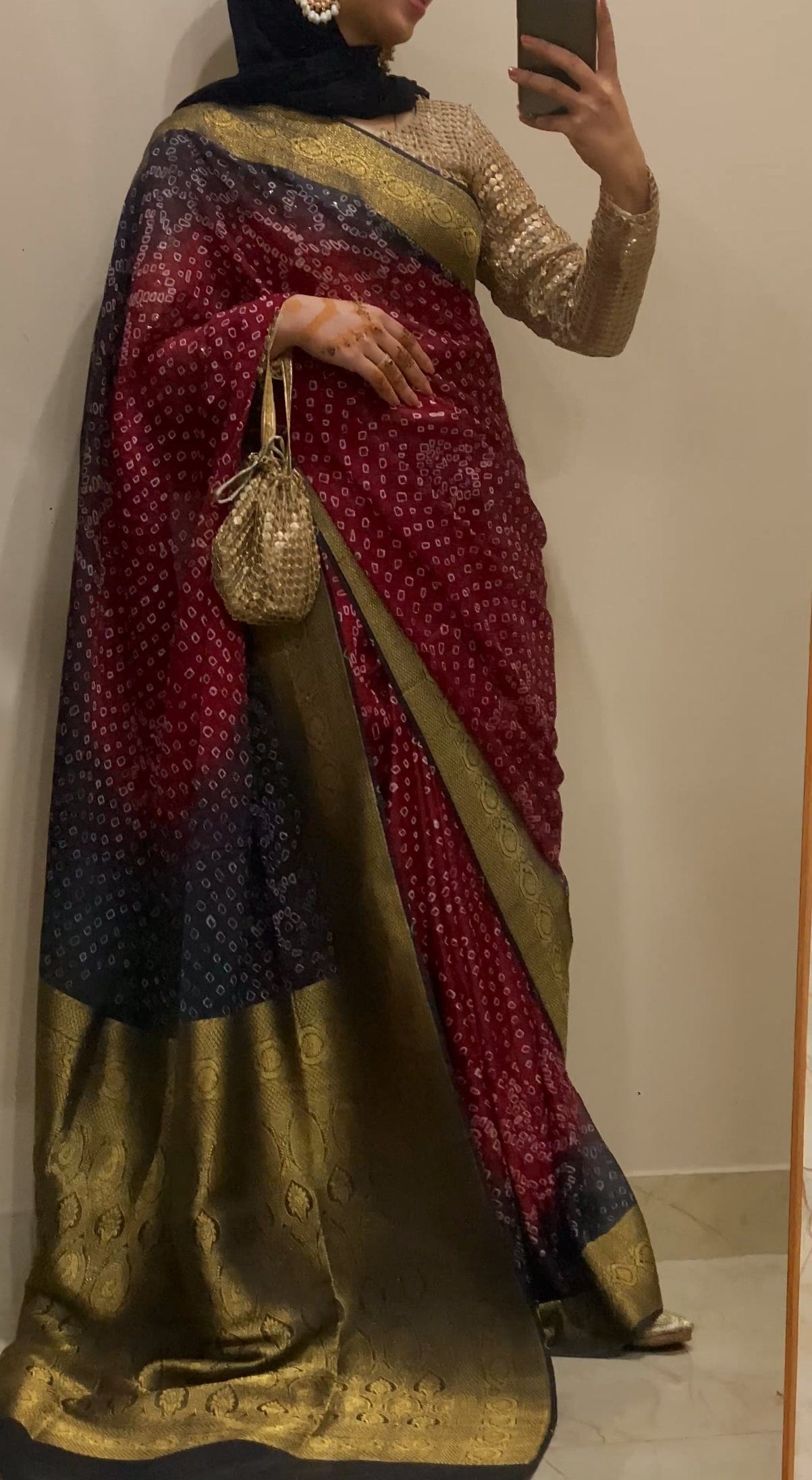 Janhvi Bandhni Saree