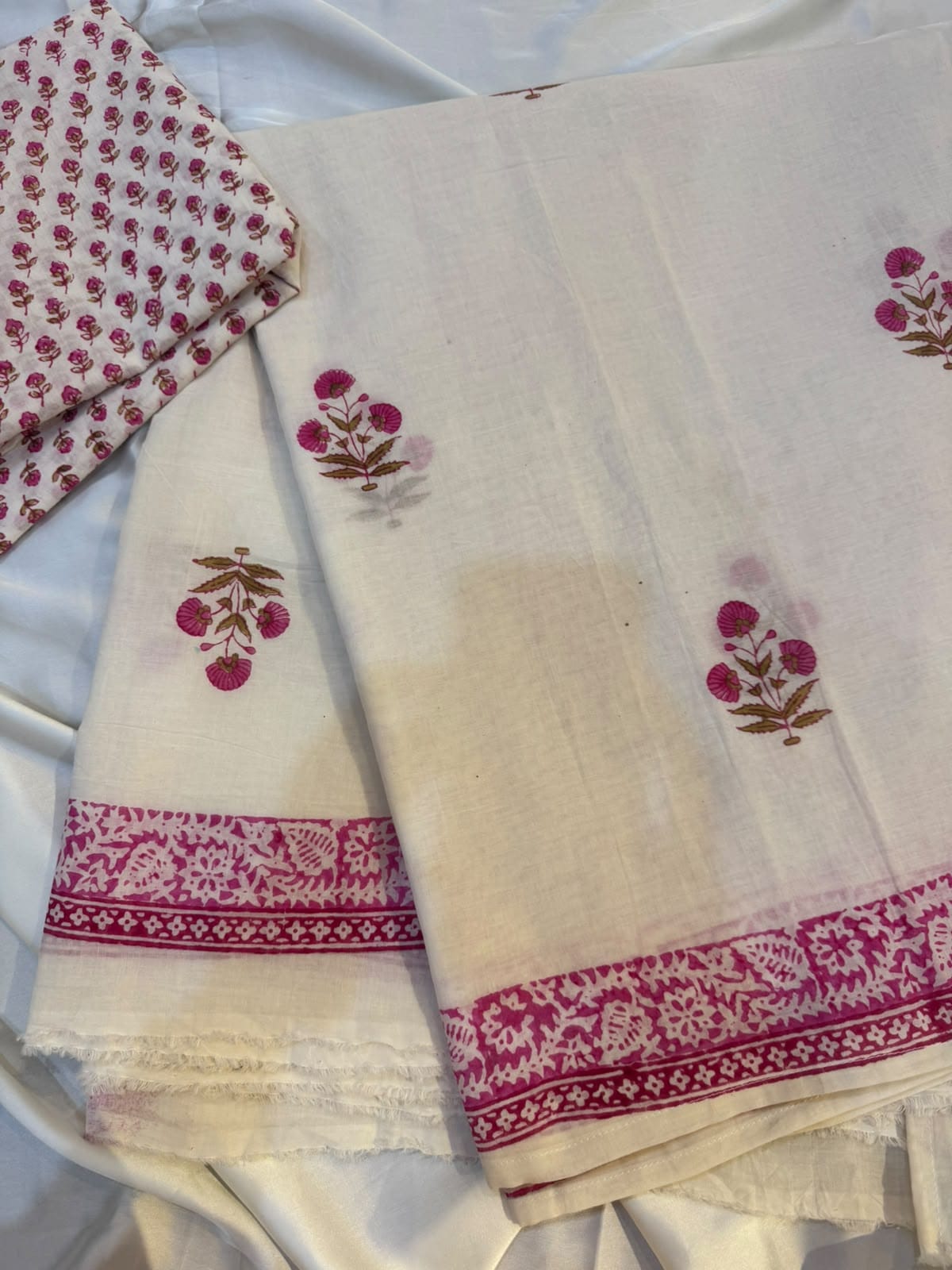 Cotton Hand Blocked Saree : Astha