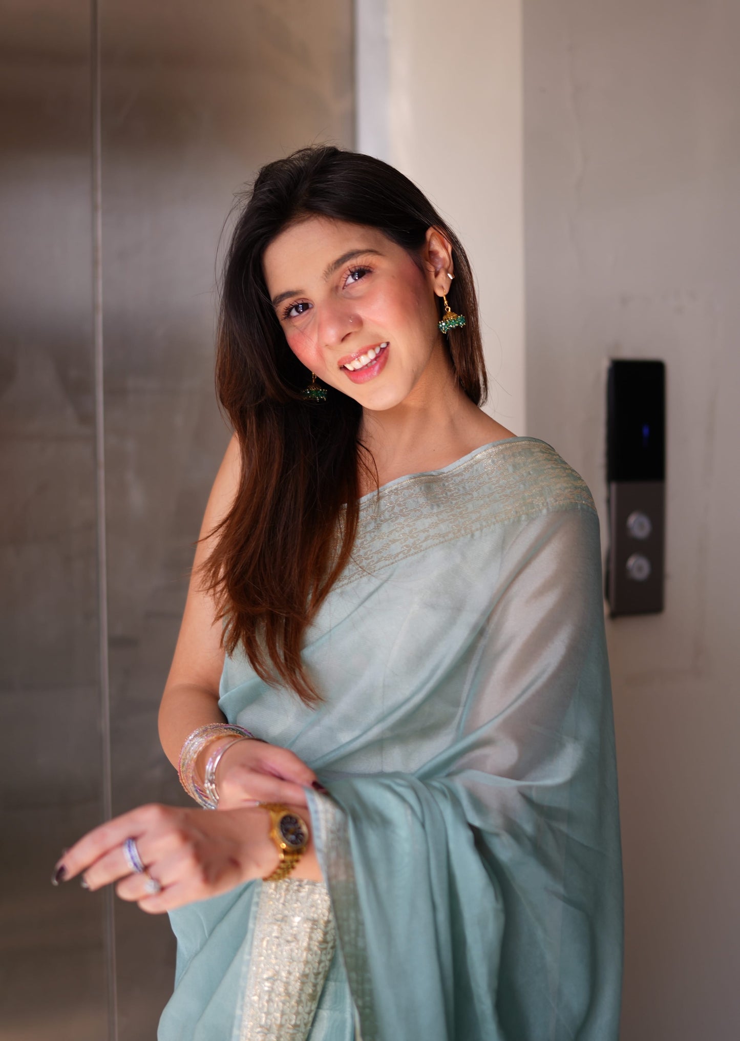 Sahiba Gul - Aqua