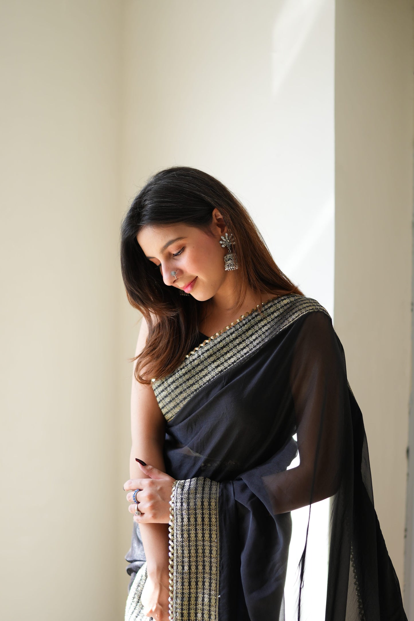 Bahar Gul - Black