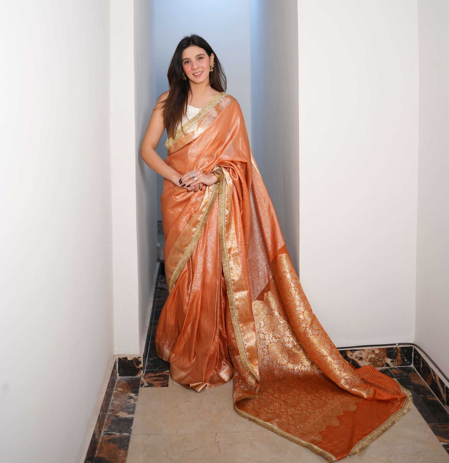 Mari Gold - Semi pure shimmer tissue saree