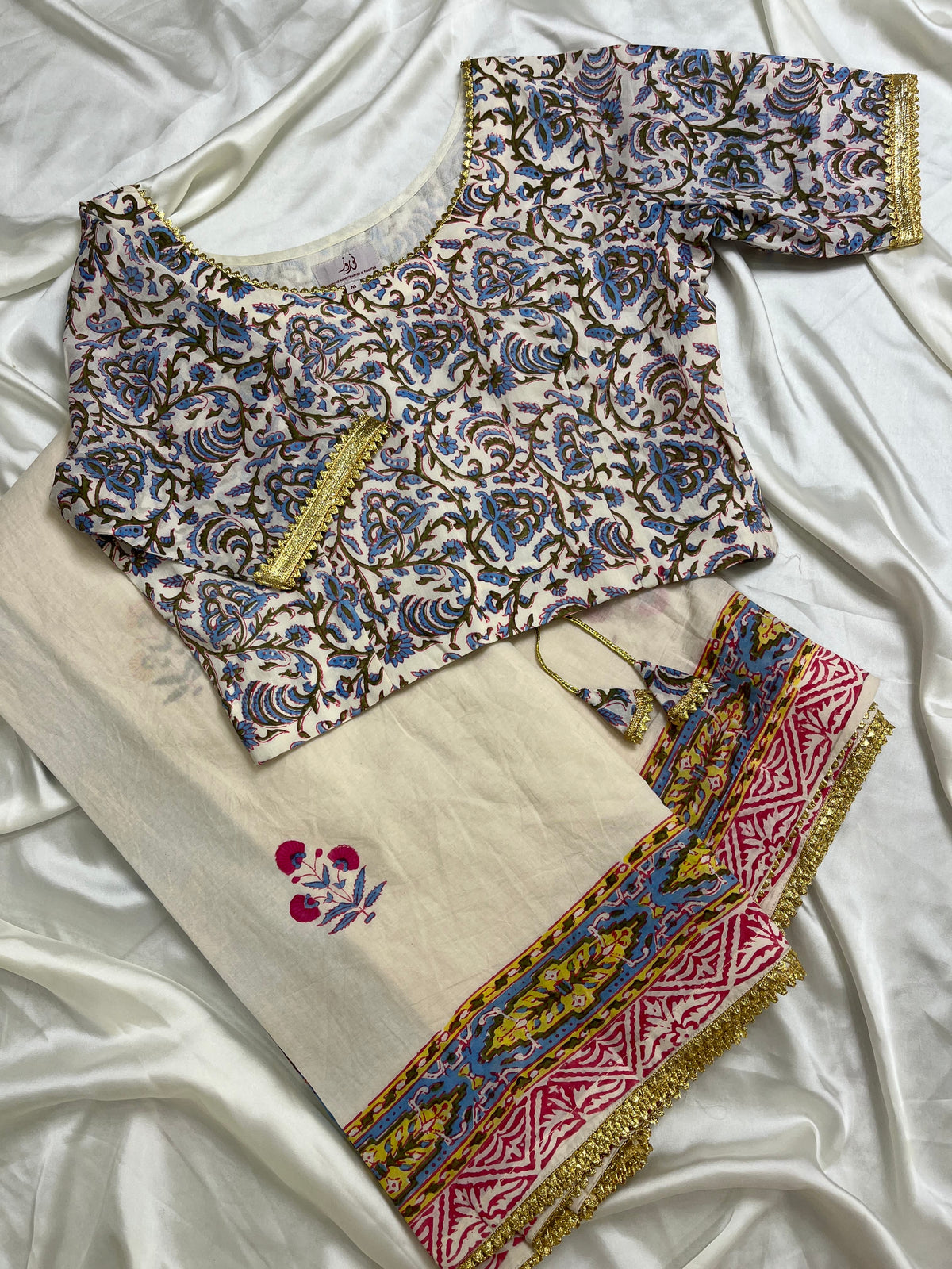 Stitched Set - Cotton Hand Blocked Saree : Ridhi