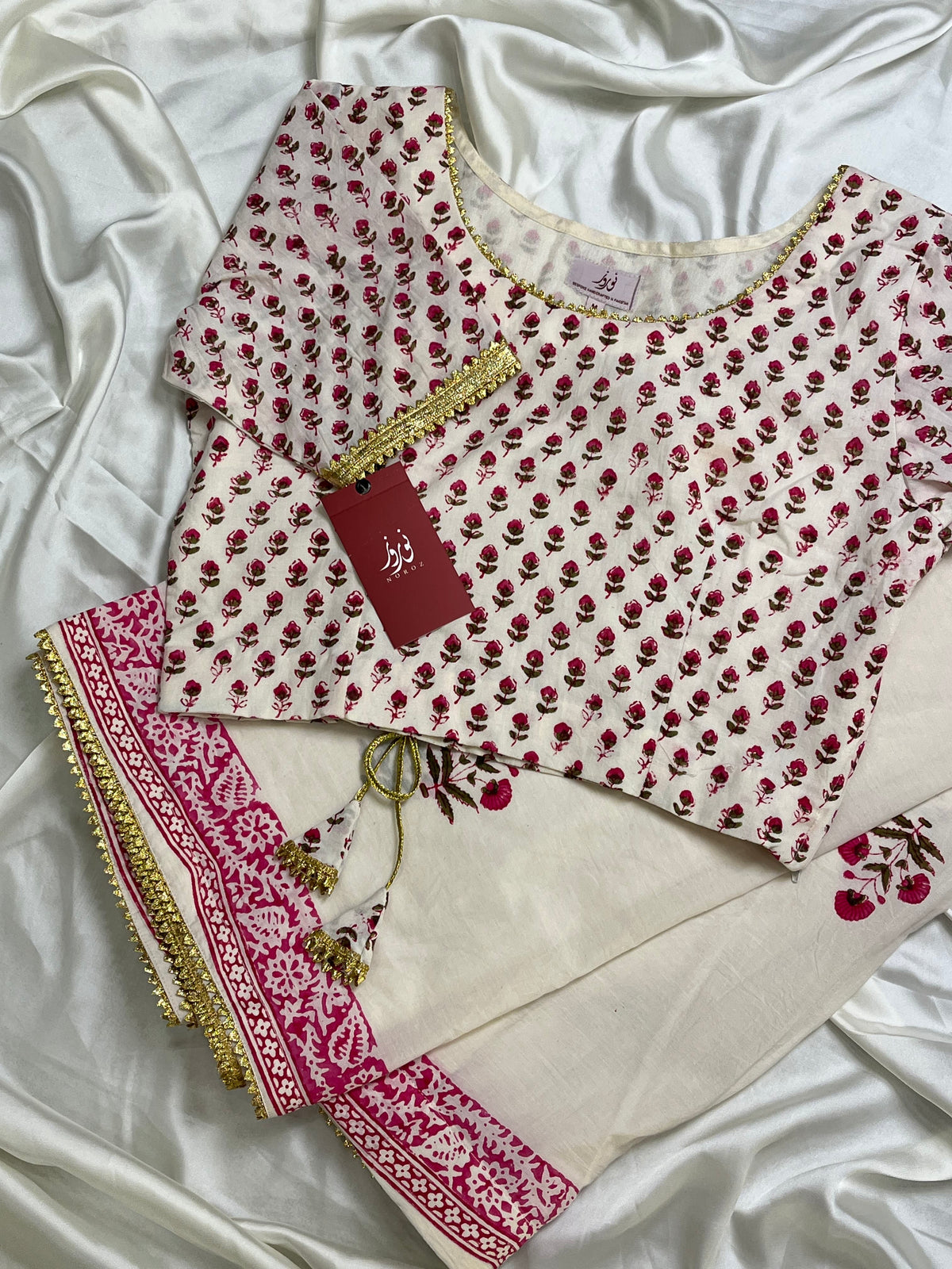 Stitched set - Cotton Hand Blocked Saree : Astha