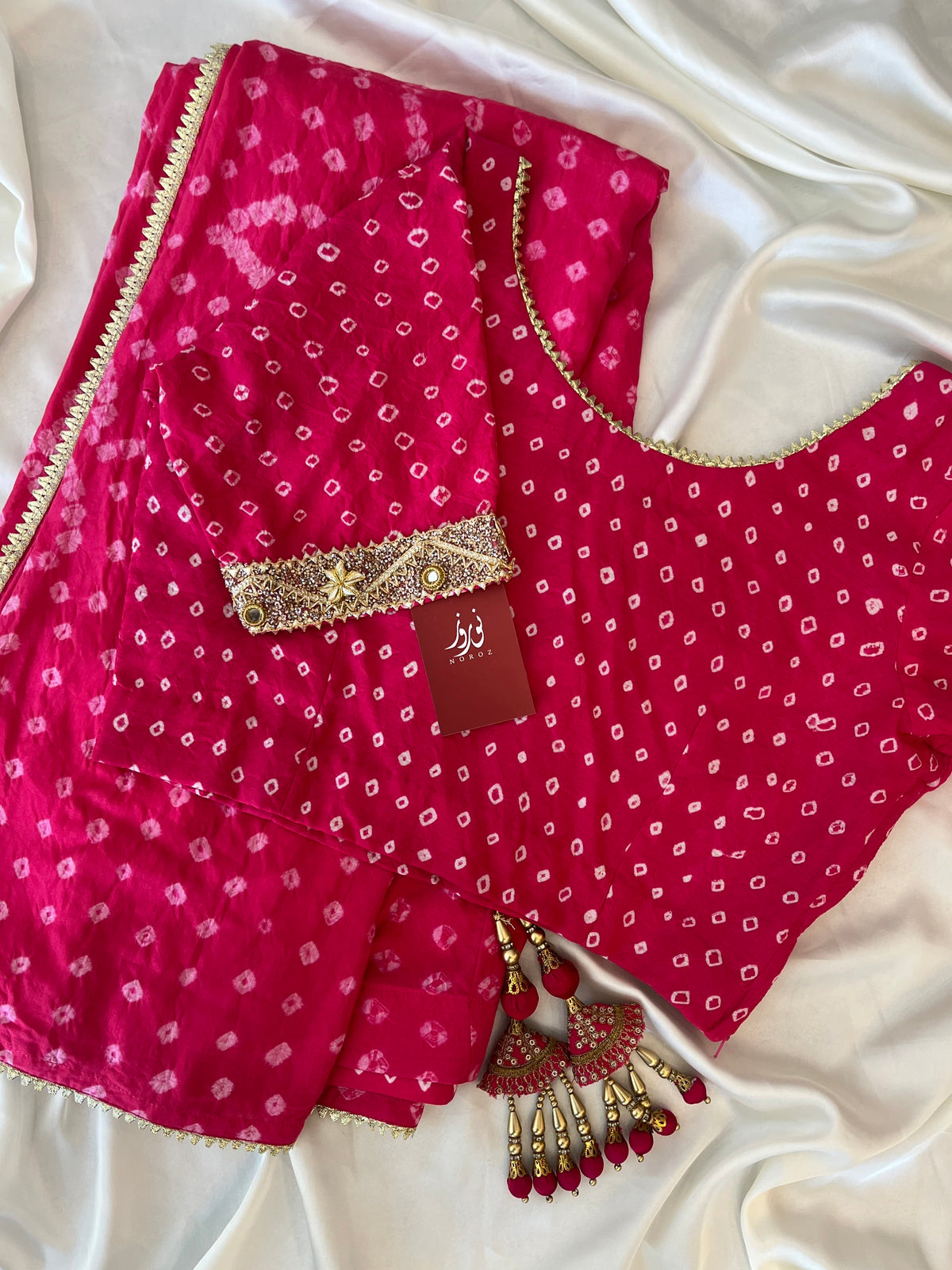 Stitched set - Gulab Angan - Bandhani Saree