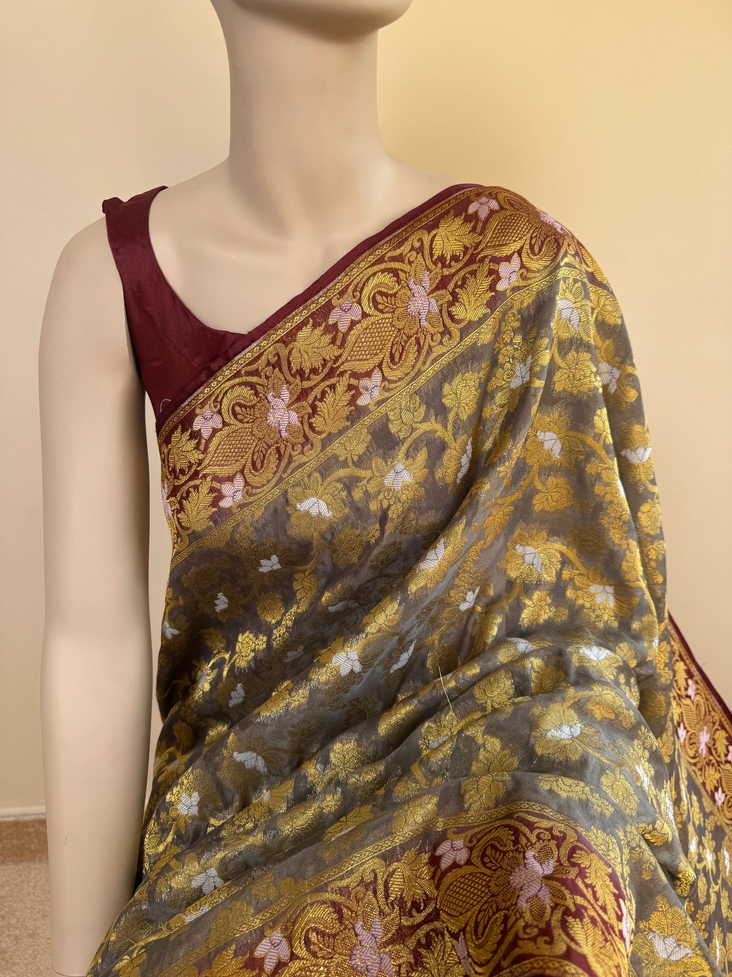 Nazish - Semi pure chiffon saree