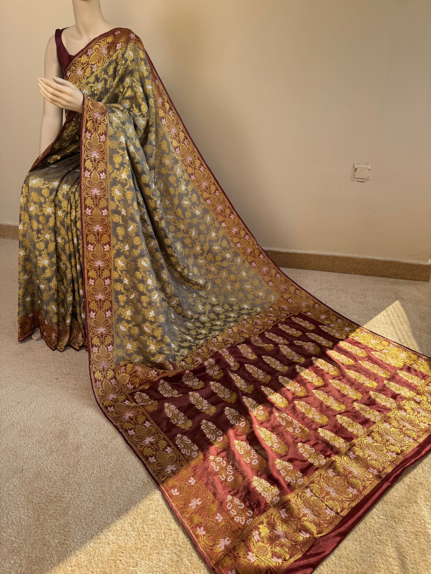 Nazish - Semi pure chiffon saree