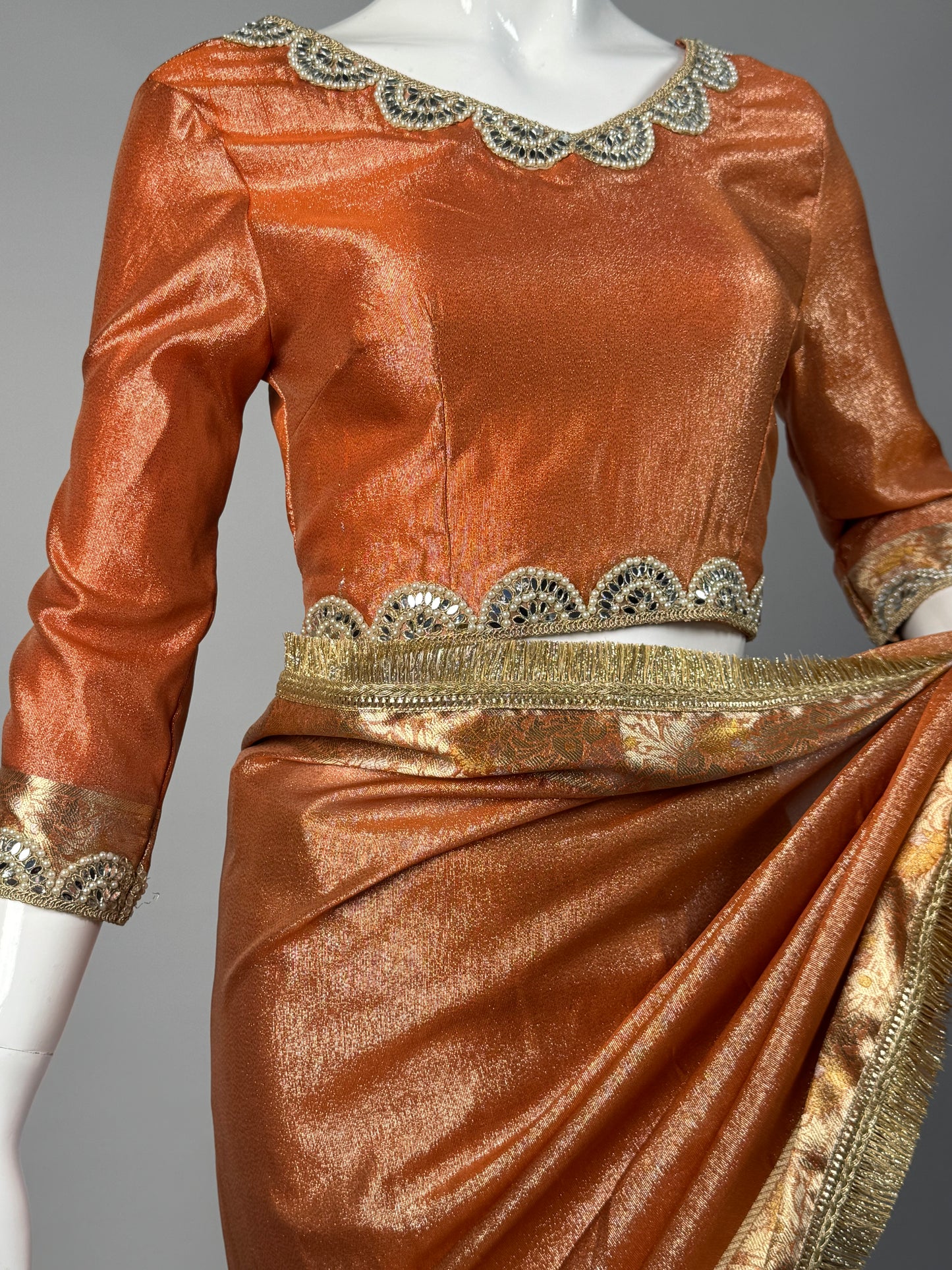 Mari Gold - *RTW