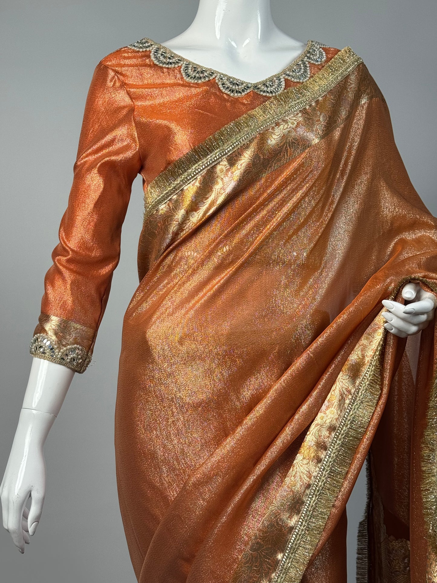 Mari Gold - *RTW