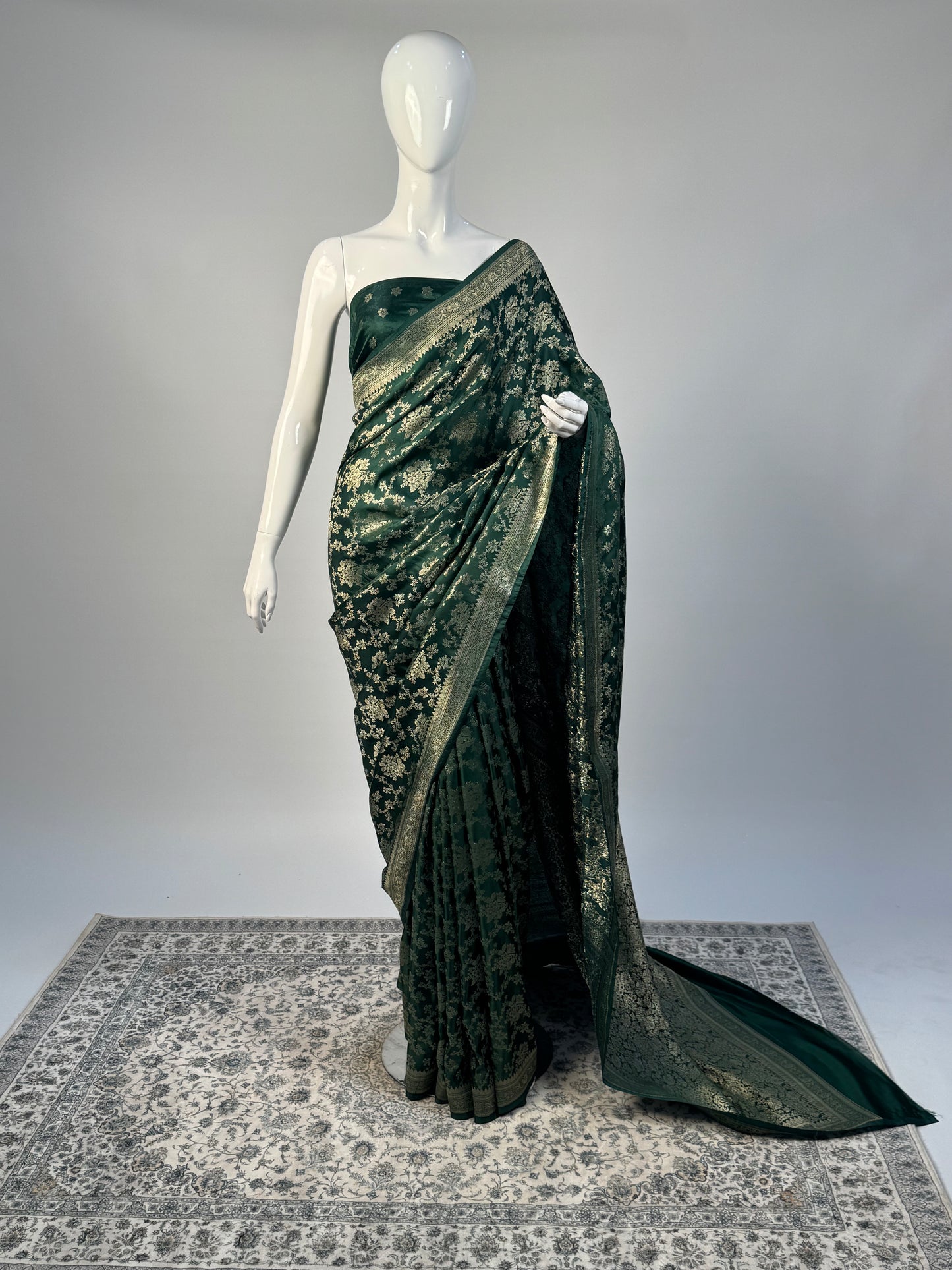 Maya - Emerald green