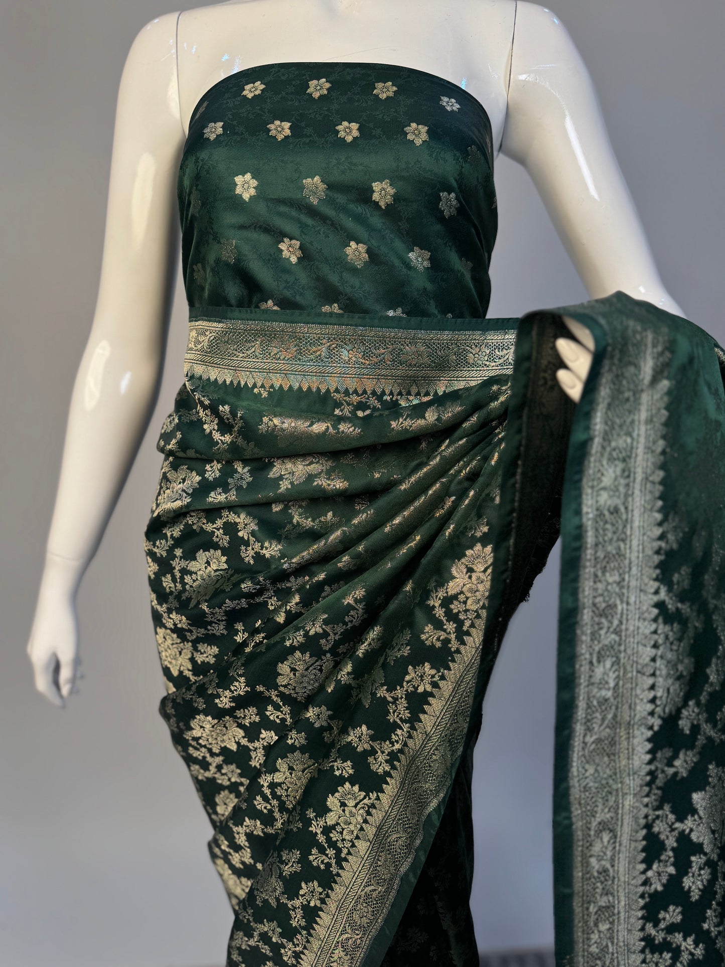 Maya - Emerald green