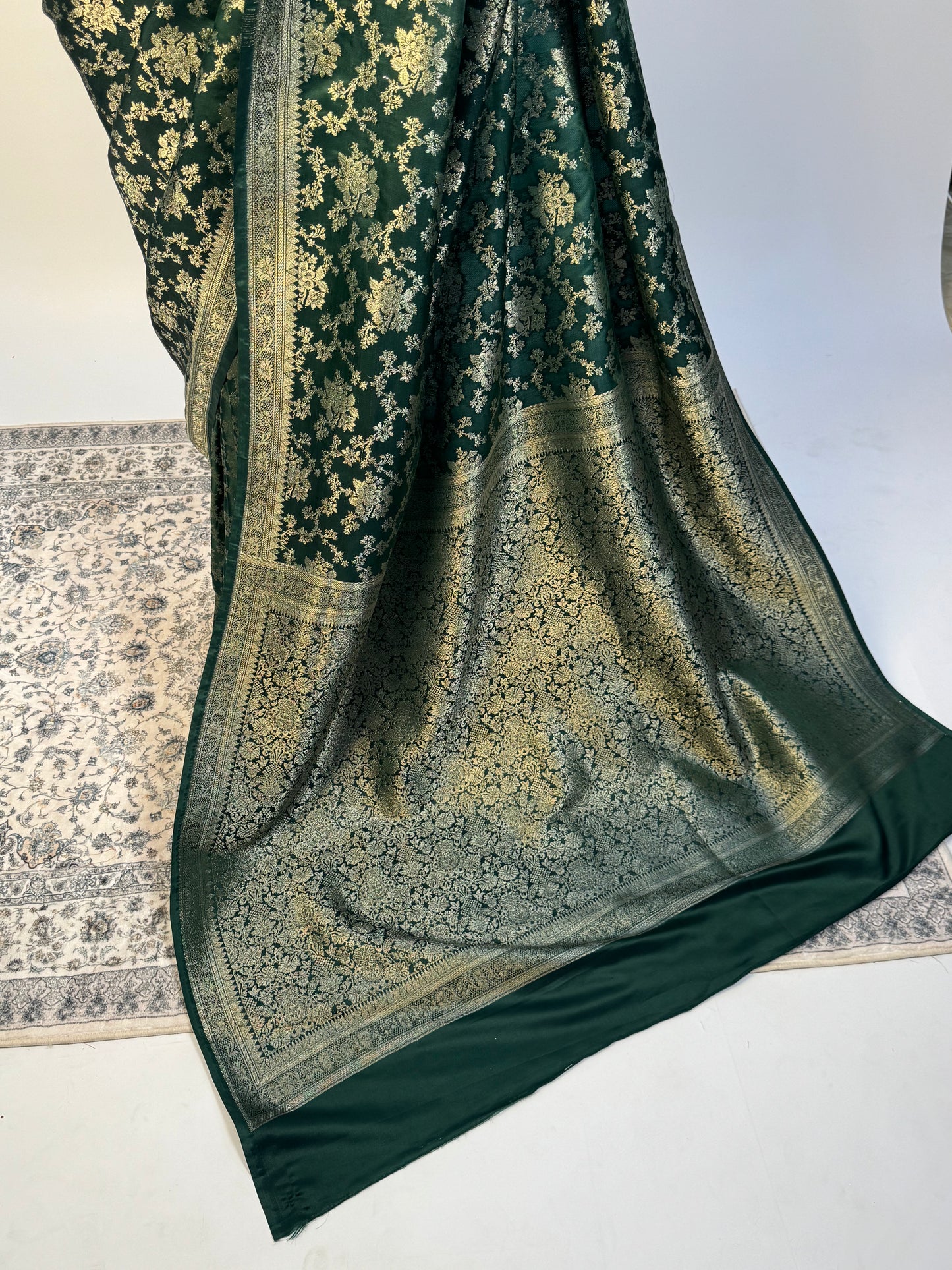 Maya - Emerald green