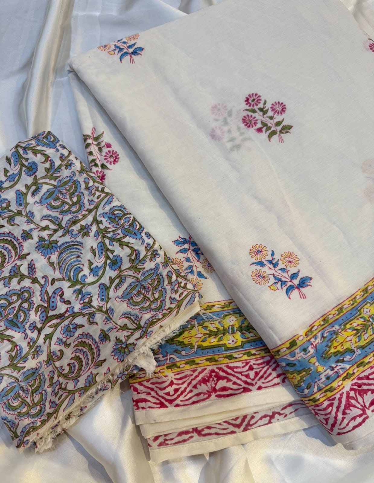 Cotton Hand Blocked Saree : Ridhi